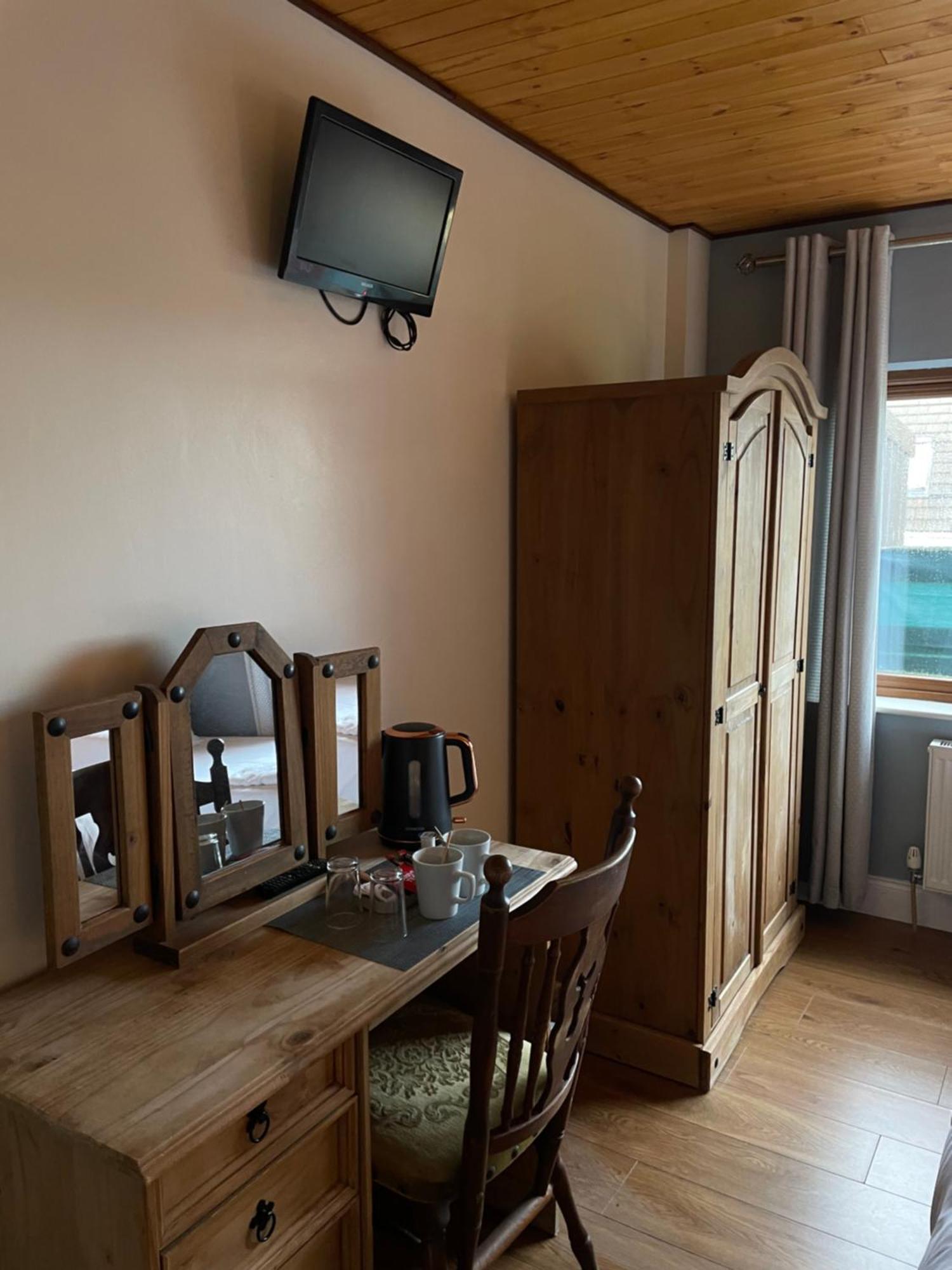 The Coastguard House @ Tigh T.P. Bed & Breakfast Ballydavid Exterior photo